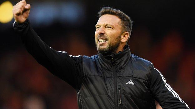 Aberdeen manager Derek McInnes celebrates