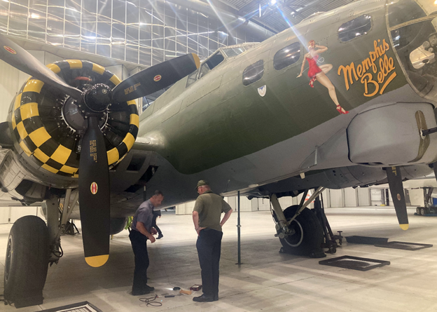 Europe's Last B-17 Plane Cleared To Fly Again From Duxford - BBC News