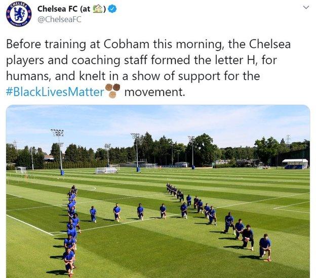 Chelsea players followed suit and kneeled in a H formation