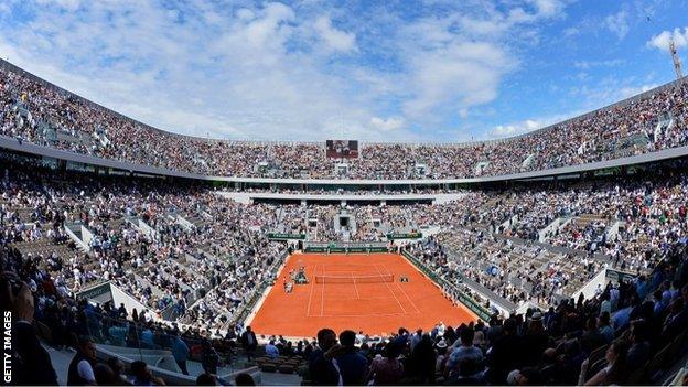 Court Philippe Chatrier holds more than 15,000 fans, but capacity will be limited to 5,000 during this year's French Open