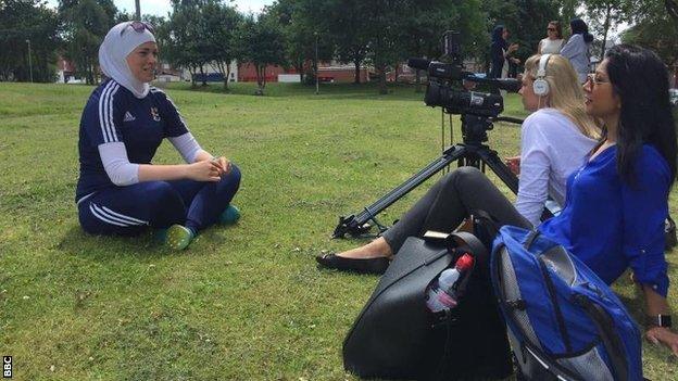 Former rounders international Dana Abdulkarim being interviewed by Reshmin Chowdhury