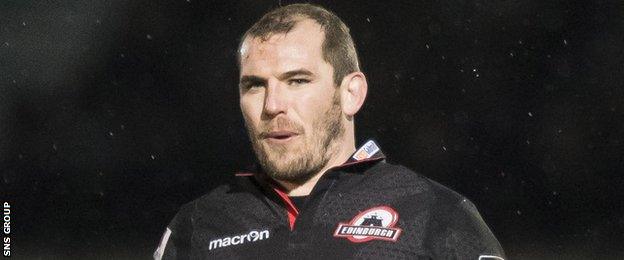 Edinburgh hooker Neil Cochrane