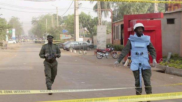 Two soldiers in Mali