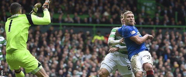 Celtic goalkeeper Craig Gordon made two fantastic saves to deny Martyn Waghorn