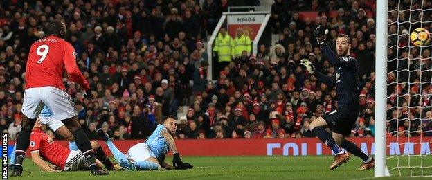 Nicolas Otamendi scores Manchester City's second goal against Manchester United