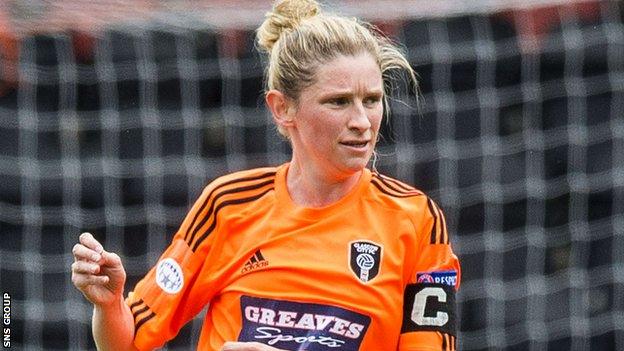 Leanne Ross scored nine goals on Sunday