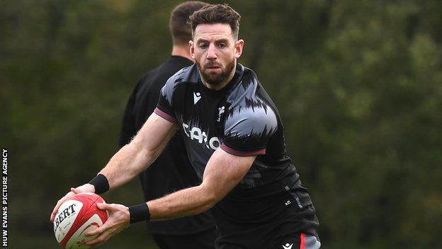 Alex Cuthbert will win his 53rd Wales cap against Argentina