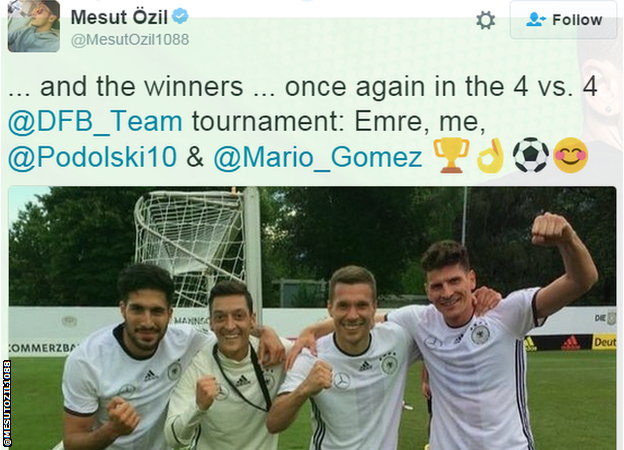 Mesut Ozil tweet