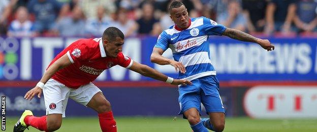 Charlton's Ahmed Kashi closes down Tjaronn Chery