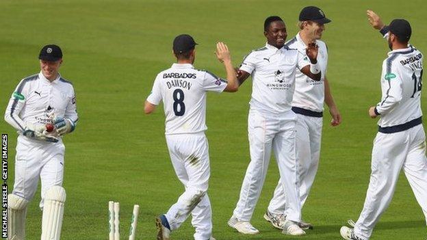 Fidel Edwards claimed his second five-wicket haul in three games to help bowl out Warwickshire for 188