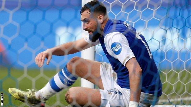 Atdhe Nuhiu's final day hat-trick took him to 14 goals for the campaign