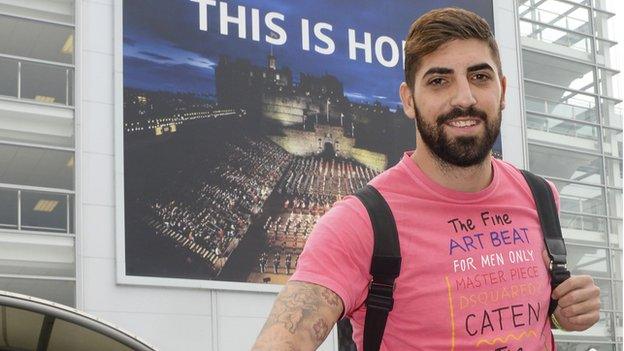 Juanma Delgado arrives in Edinburgh