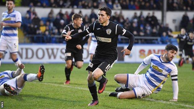 St Mirren's Lewis Morgan celebrates scoring against Morton