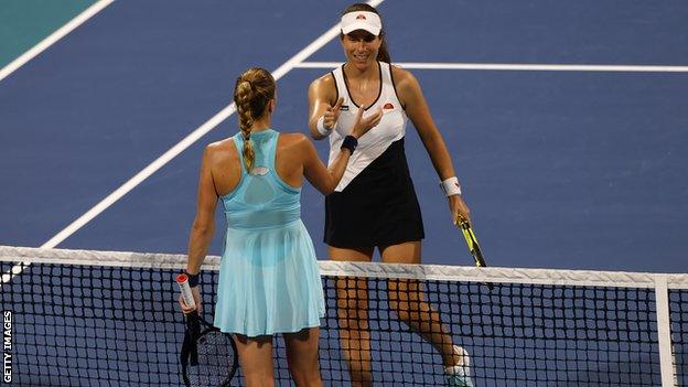 Johanna Konta congratulates Petra Kvitova at the net