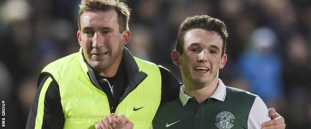 Alan Stubbs with Hibs midfielder John McGinn