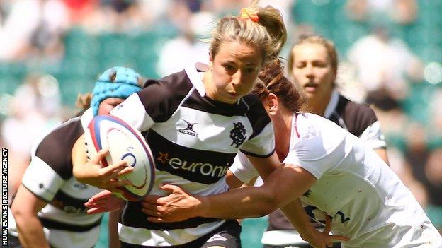 Barbarians fly-half Elinor Snowsill takes on England