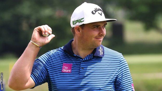 Armitage shot a five-under 29 on his front nine at the Green Eagle Golf Courses in Hamburg