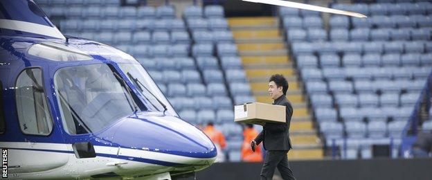 Doughnuts are taken aboard helicopter carrying Leicester City chairman Vichai Srivaddhanaprabha