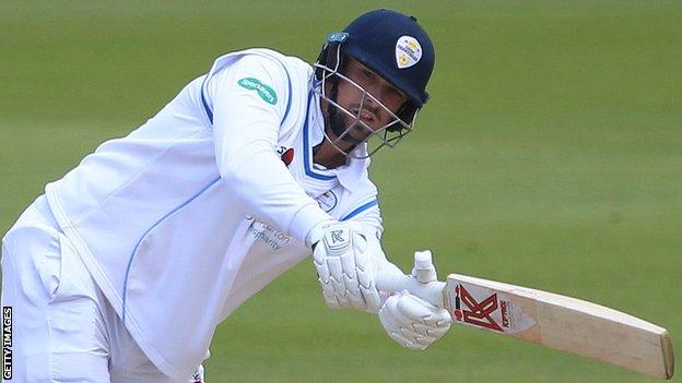 Billy Godleman batting for Derbyshire