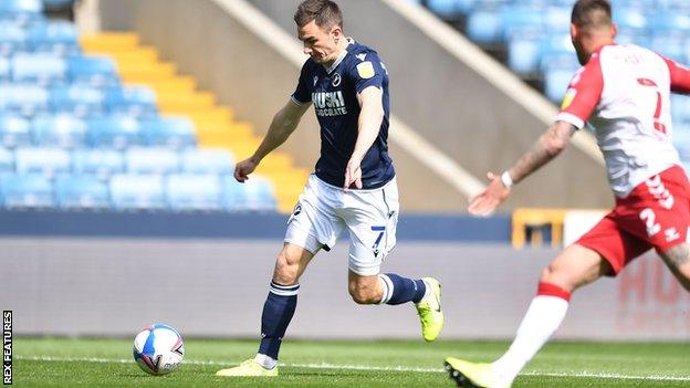 Jed Wallace scores for Millwall against Bristol City