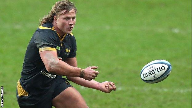 Tommy Taylor in action for Wasps