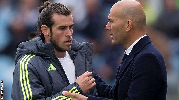 Gareth Bale and Zinedine Zidane