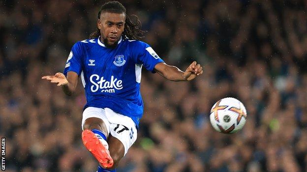 Alex Iwobi in action for Everton