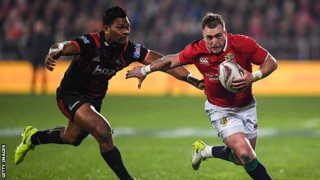 Stuart Hogg playing for the Lions