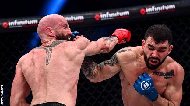 Patricky 'Pitbull' Freire punches Peter Queally