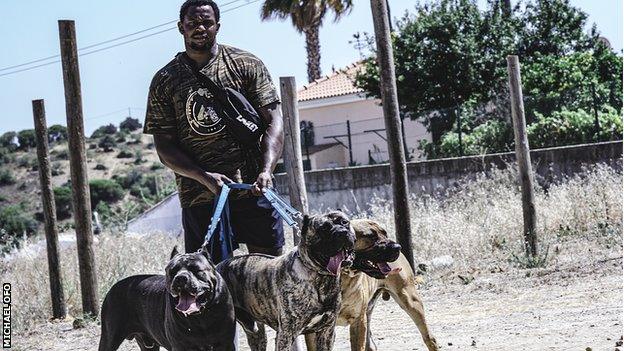 Dillian Whyte with his dogs in Portugal