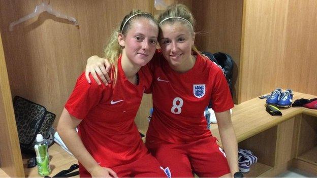 Leah Williamson and Keira Walsh