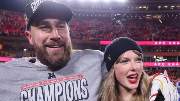 Taylor Swift and Travis Kelce together