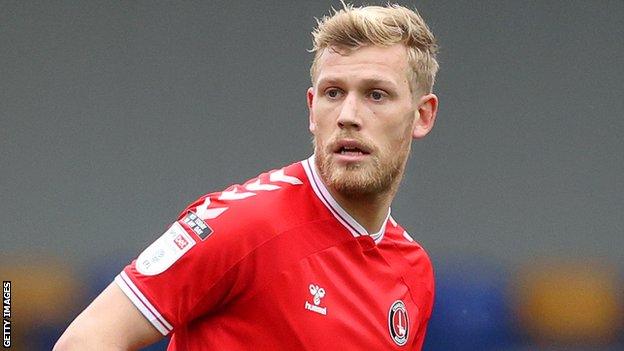 Jayden Stockley in action for Charlton