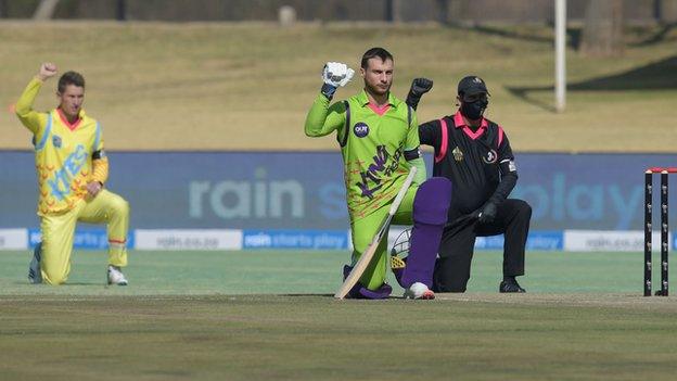 South Africa cricketers take a knee