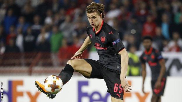 Ben Sheaf controlling the ball in a Europa League game for Arsenal