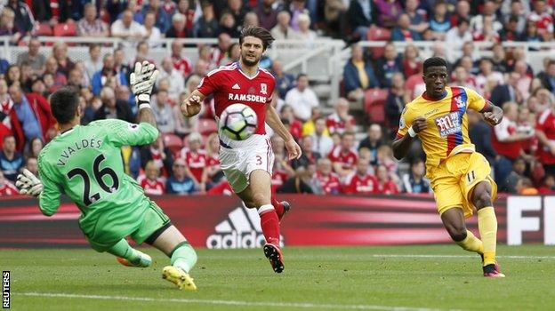 Wilfried Zaha puts Palace ahead