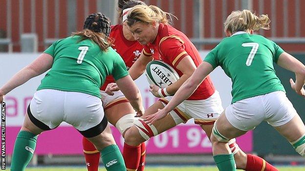 Rachel Taylor in action against Ireland