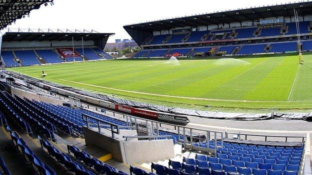 Kassam Stadium