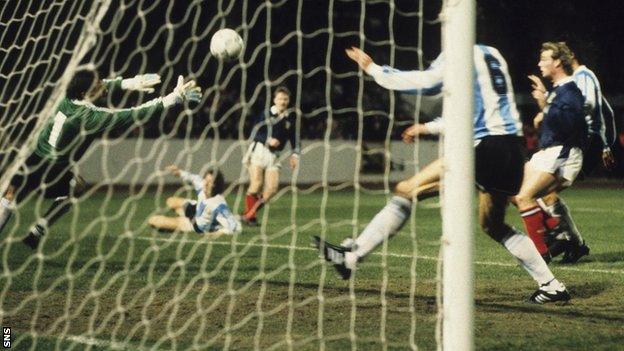 Stewart McKimmie's goal against the world champions was his first since netting against Clydebank five years earlier