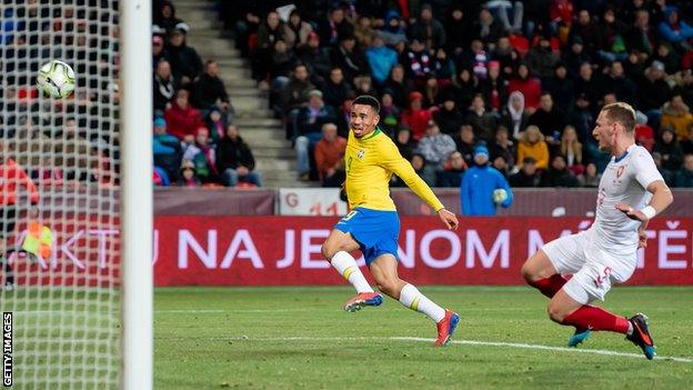 Gabriel Jesus scores his first goal of the night in Prague