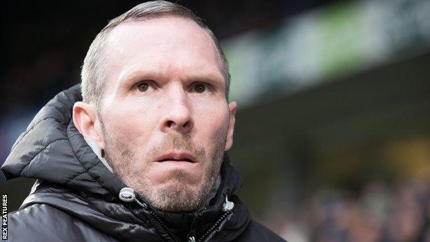 Lincoln City boss Michael Appleton