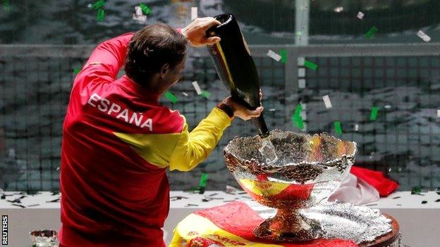 Rafael Nadal pours champagne