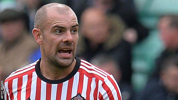 Darron Gibson