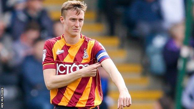 Stephen Darby in action for Bradford