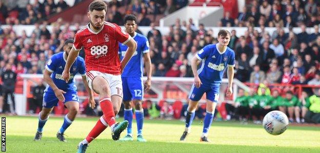 Ben Brereton scores a penalty for Nottingham Forest