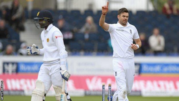 James Anderson celebrates the wicket of Shaminda Eranga