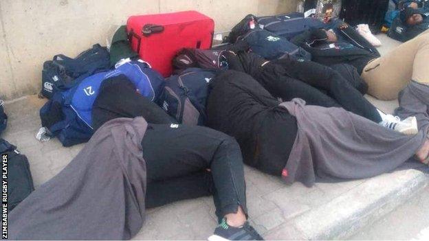 Zimbabwe players asleep on the streets