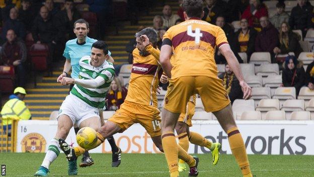 Tom Rogic scores