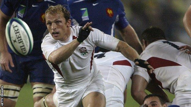 Matt Dawson playing for England against France at the 2003 World Cup