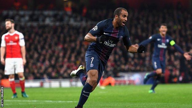 Lucas Moura celebrates goal